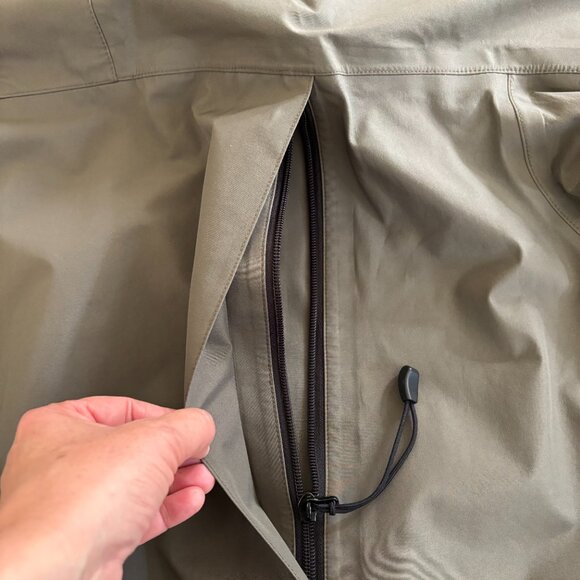 Simms Gore-Tex Fishing Outdoor Jacket - Picture 13 of 16